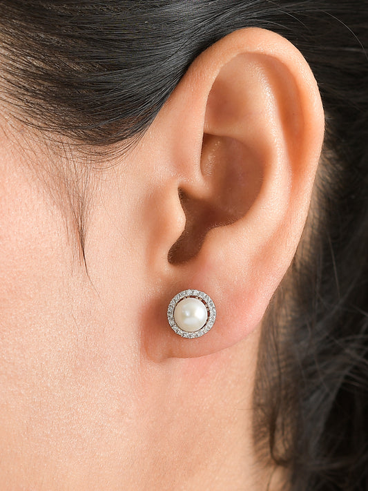 Classic Pearl Stud Earrings For Everyday-2
