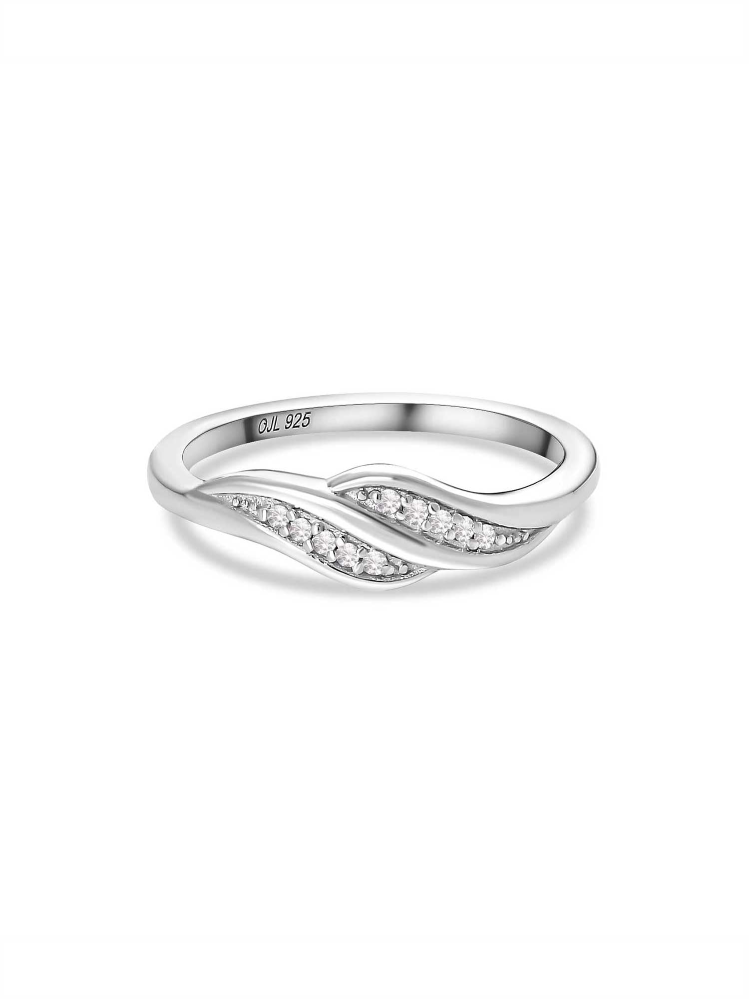 In Love Simple Band Ring For Women-2