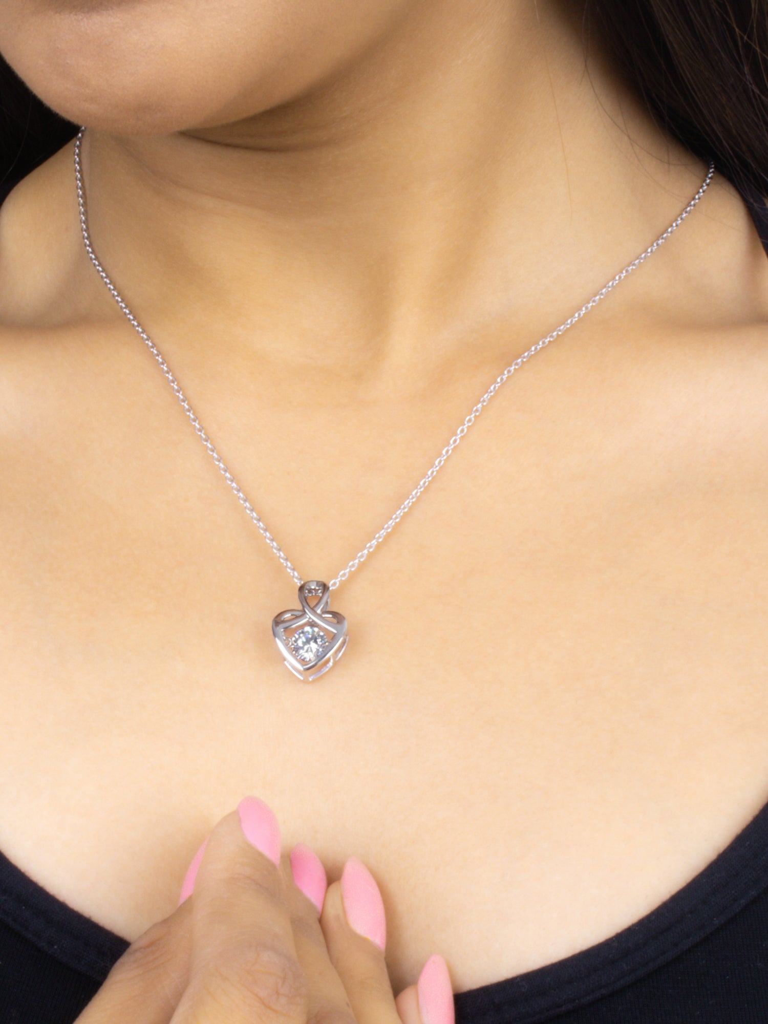 Heart Shaped Dancing Pendant In 925 Silver