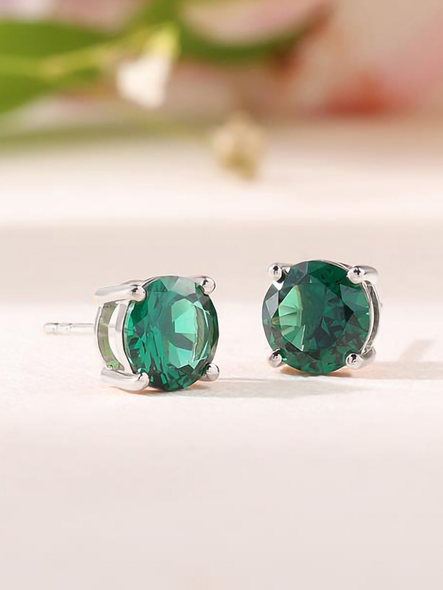 1.25 Carat Green Emerald Daily Wear Solitaire Studs In Sterling Silver