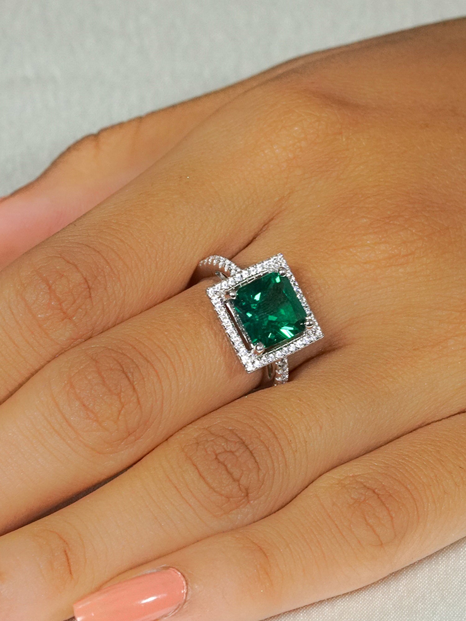 Princess Created Emerald 925 Silver Ring-1