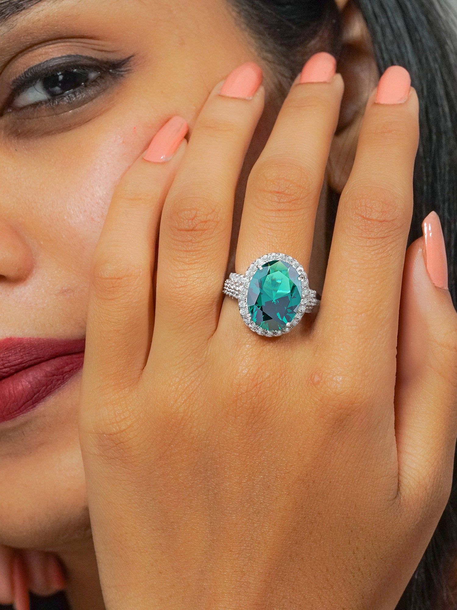 GLAMM EMERALD OVAL RING IN 925 SILVER-4