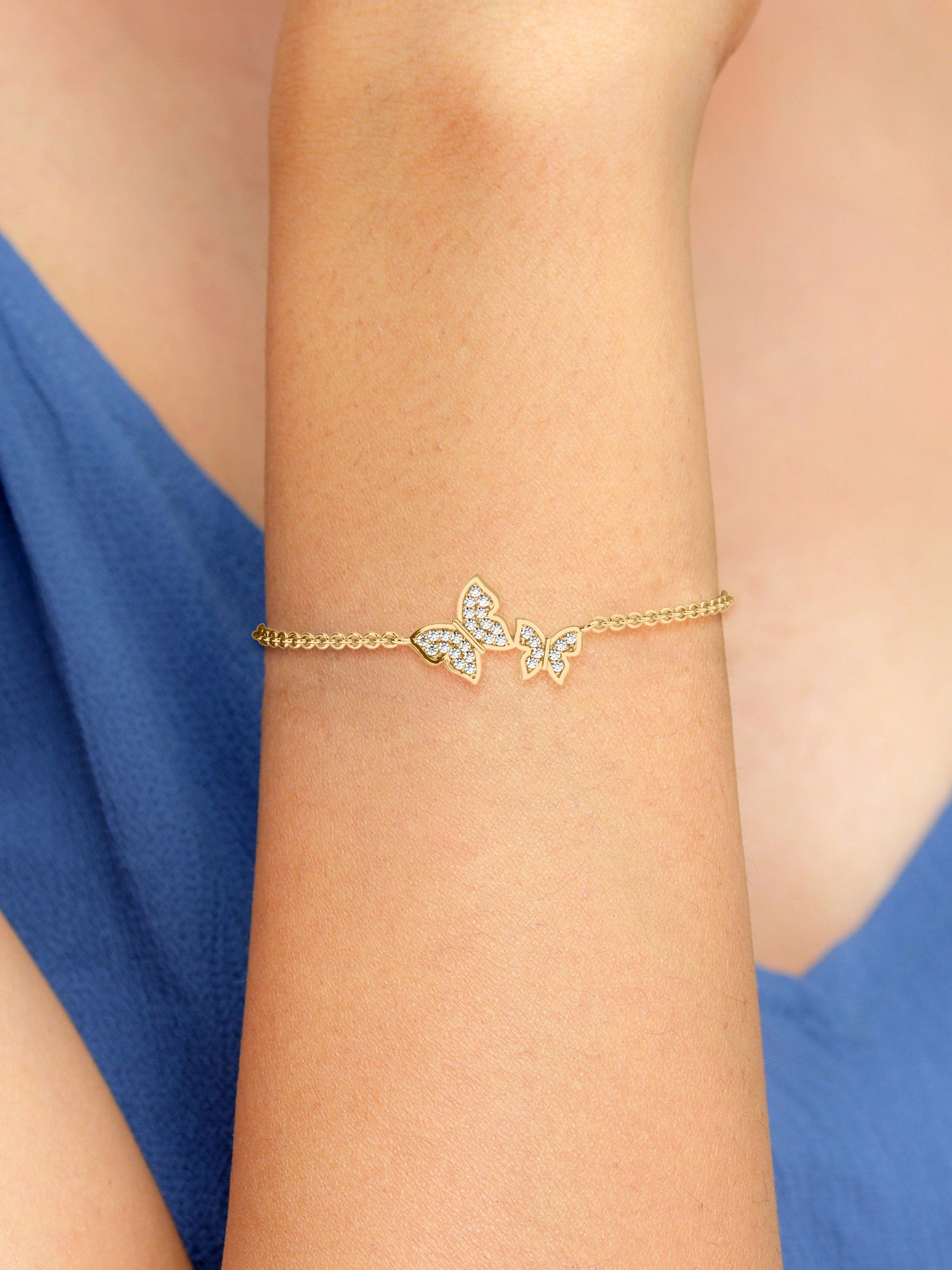 Radiant Butterfly Diamond Bracelet In Yellow Gold_1