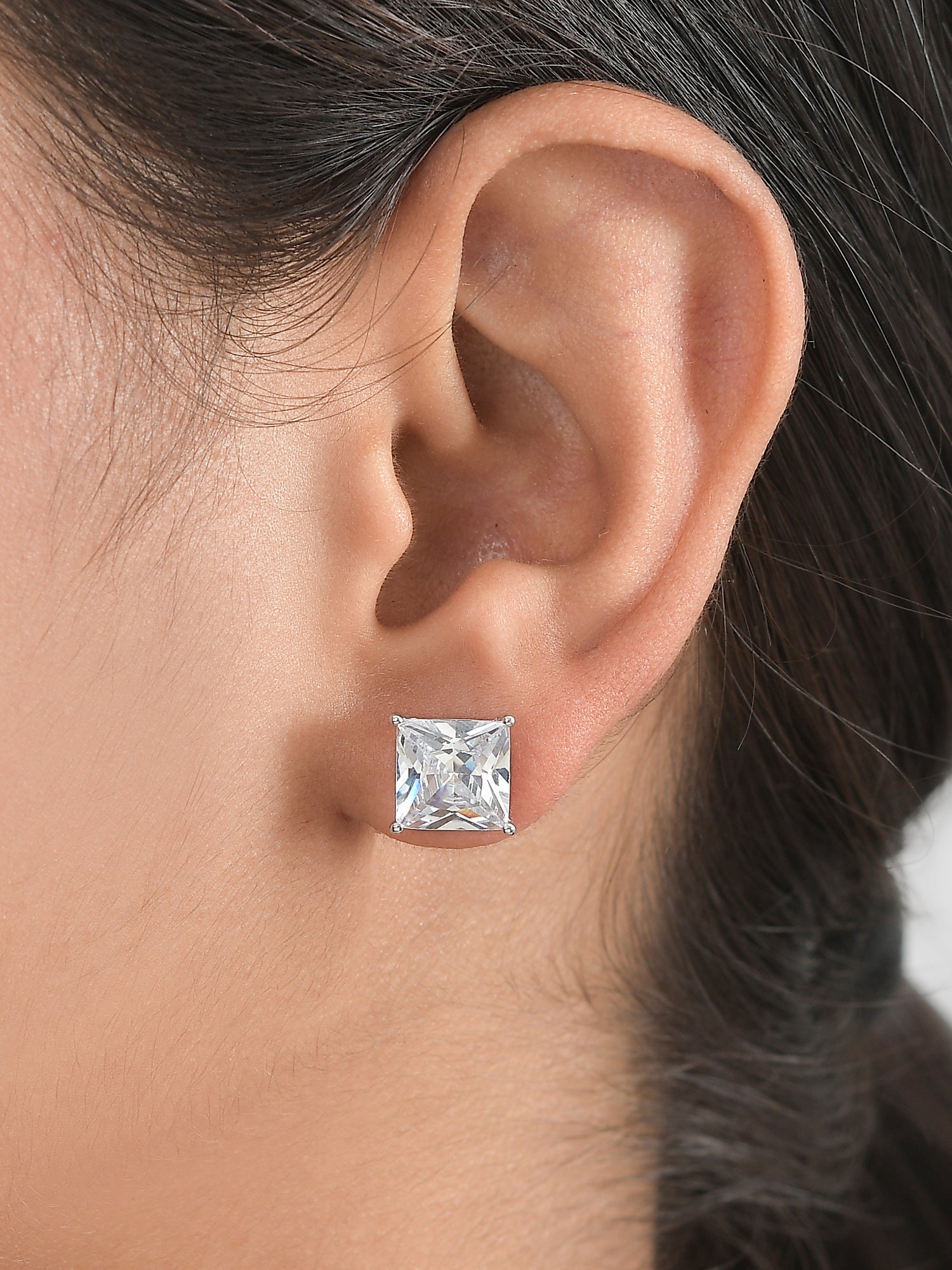 Celeb Diamond Look Earring Studs