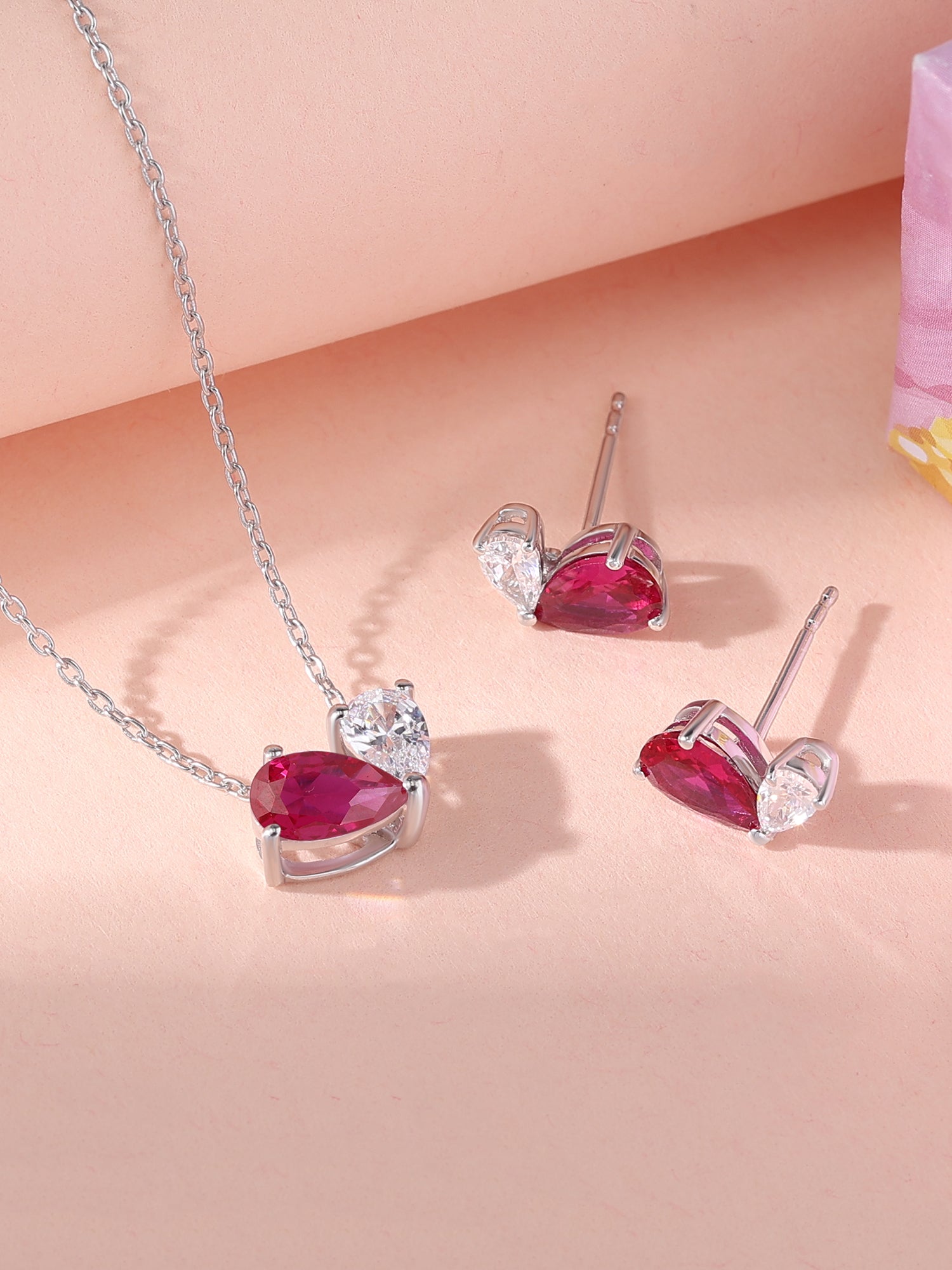 Ruby Toi Et Moi Jewellery Set