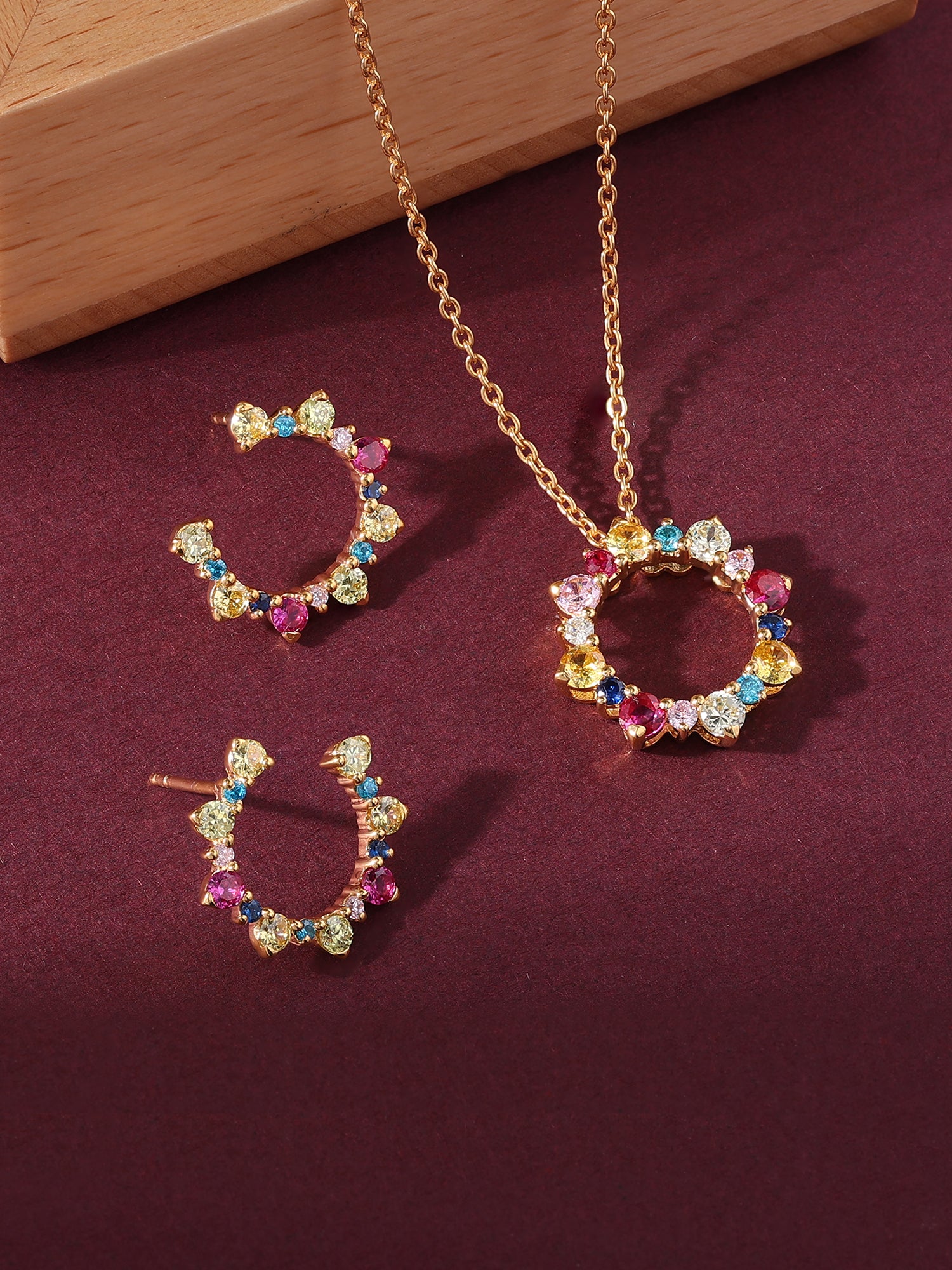 Love in Color Gold Set For Women