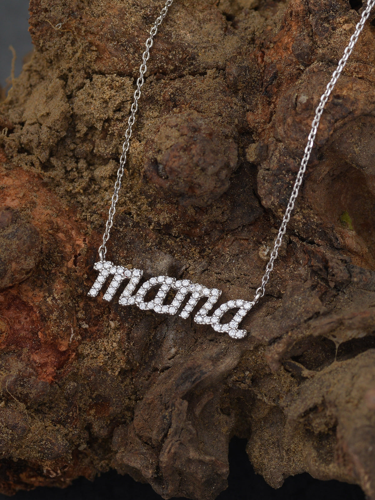925 STERLING SILVER MAMA PENDANT NECKLACE WITH CHAIN