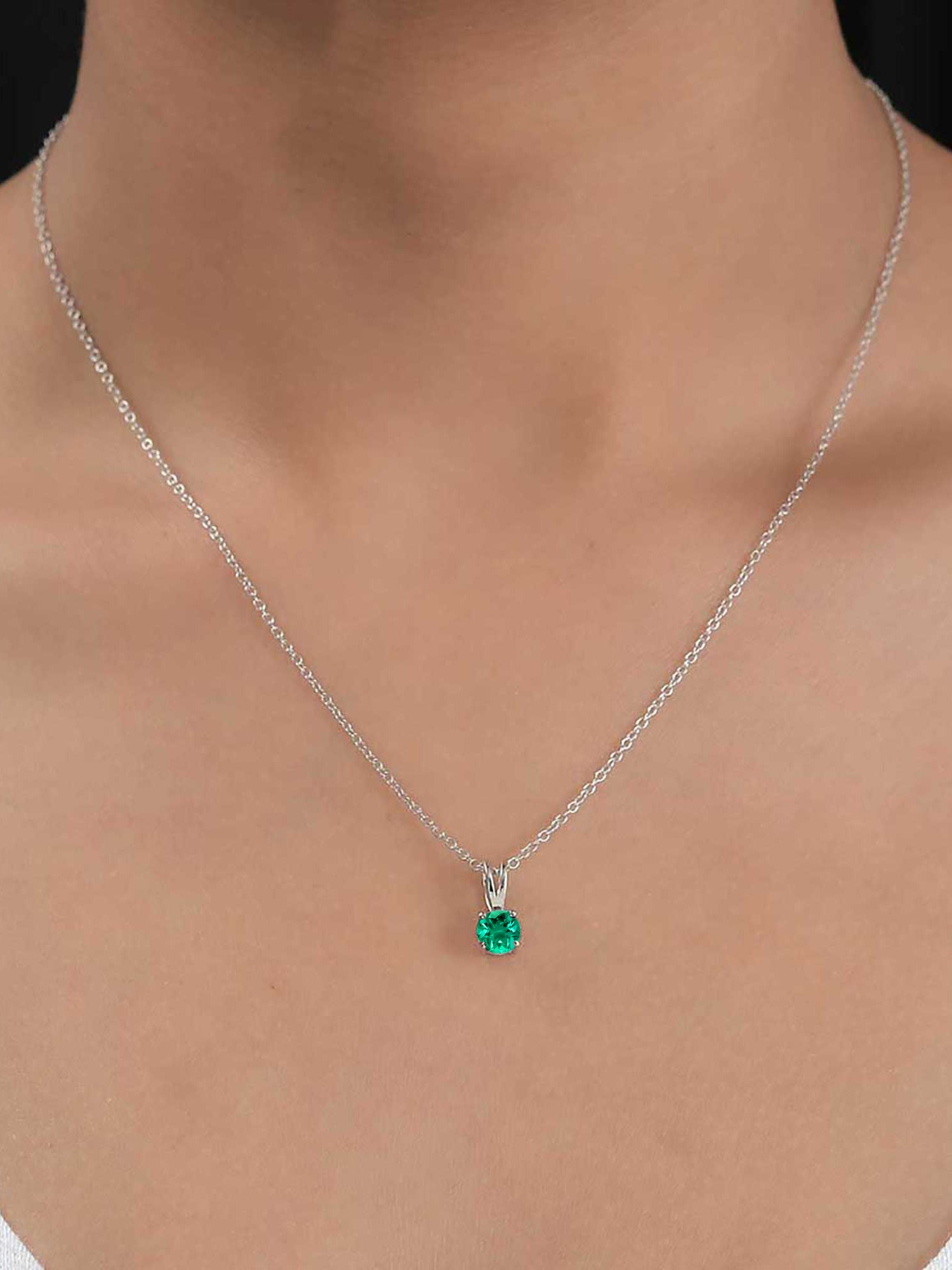 0.50 Carat Emerald Pendant Necklace In 925 Silver For Women-2