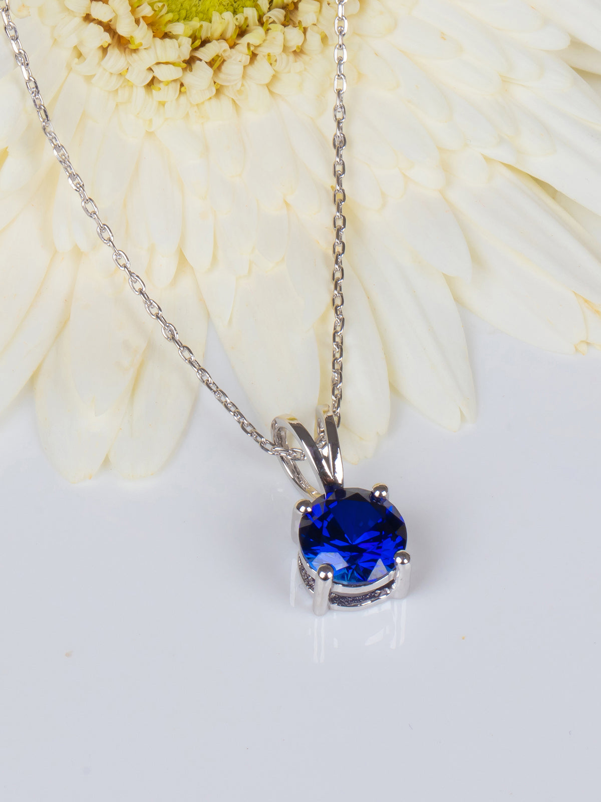 1 Carat Blue Sapphire Pendant Necklace For Women In Pure Silver