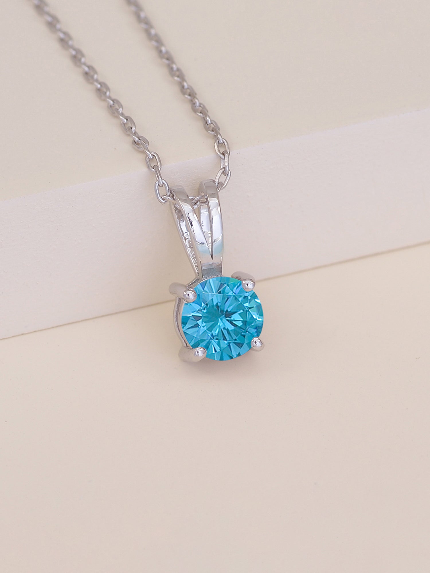 Swiss Blue Solitaire Pendant With Chain-7