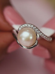 9Mm Pearl Bypass Style Silver Ring