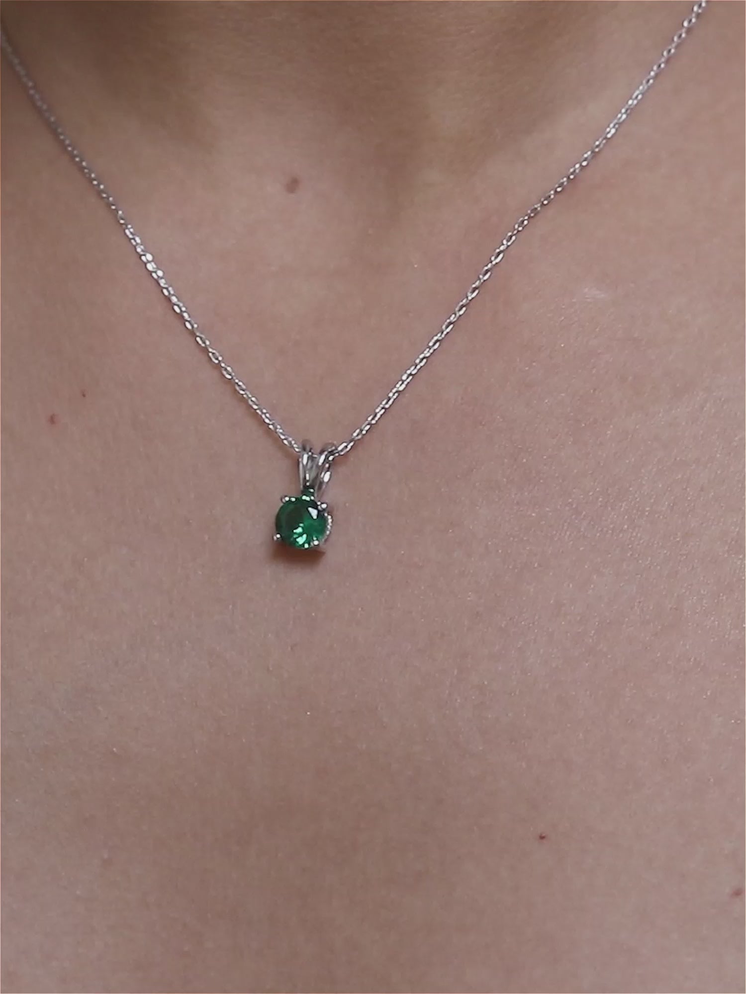 Nice 1.5 carat Emerald pendant For babies made with 18k Gold - Gleam Jewels
