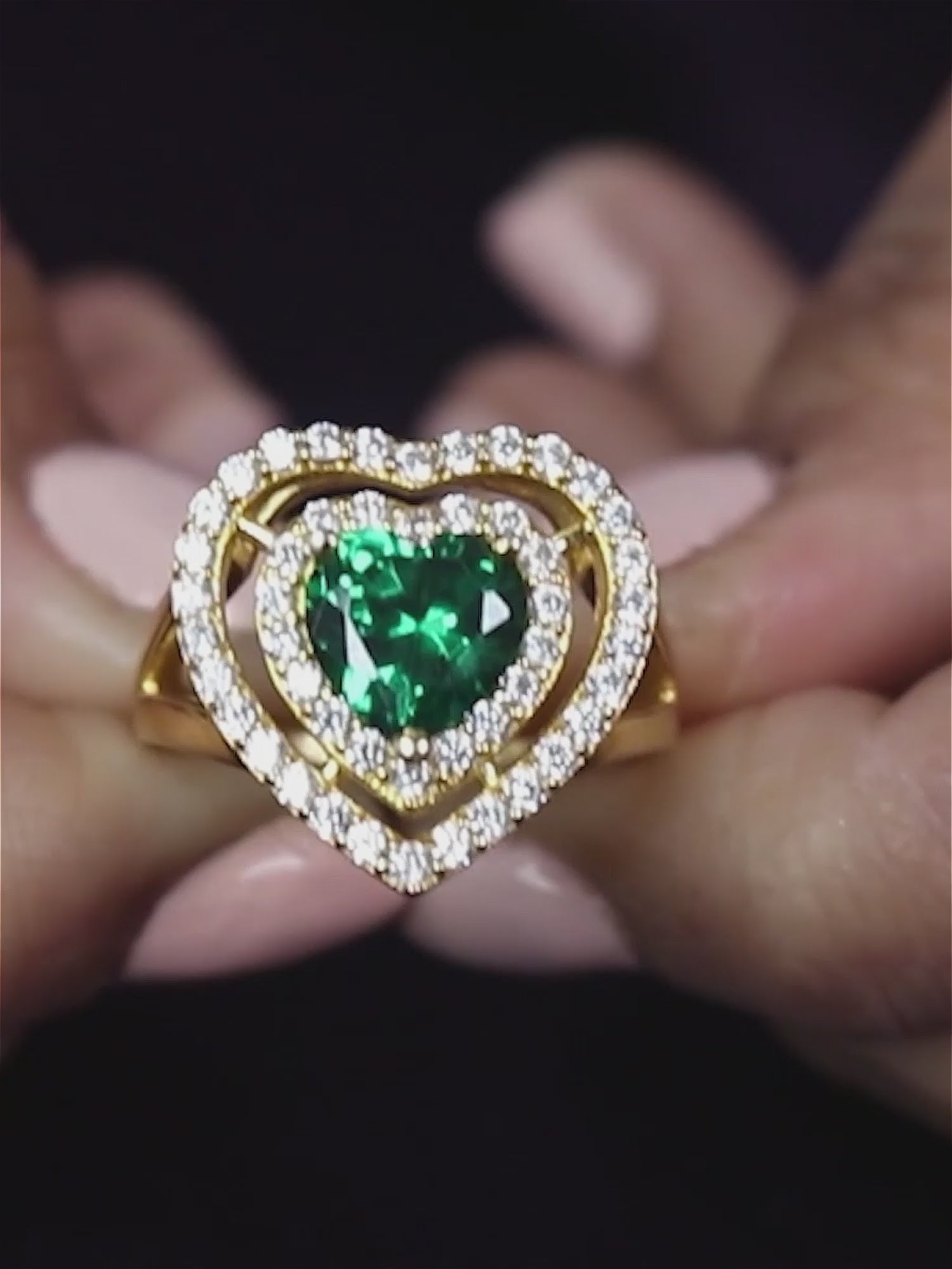GOLD PLATED EMERALD HEART RING IN SILVER