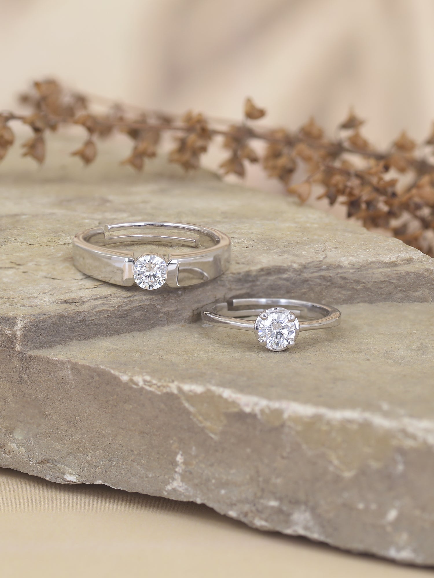ADJUSTABLE ENGAGEMENT  RINGS FOR COUPLE
