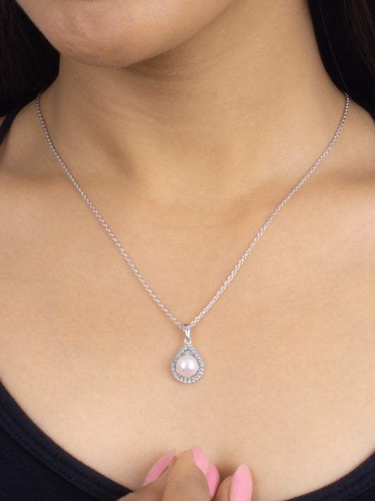 PEARL PENDANT IN SILVER WITH CHAIN
