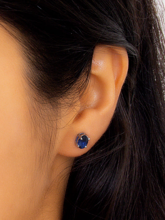 OVAL SHAPE SAPPHIRE SOLITAIRE STUDS-2