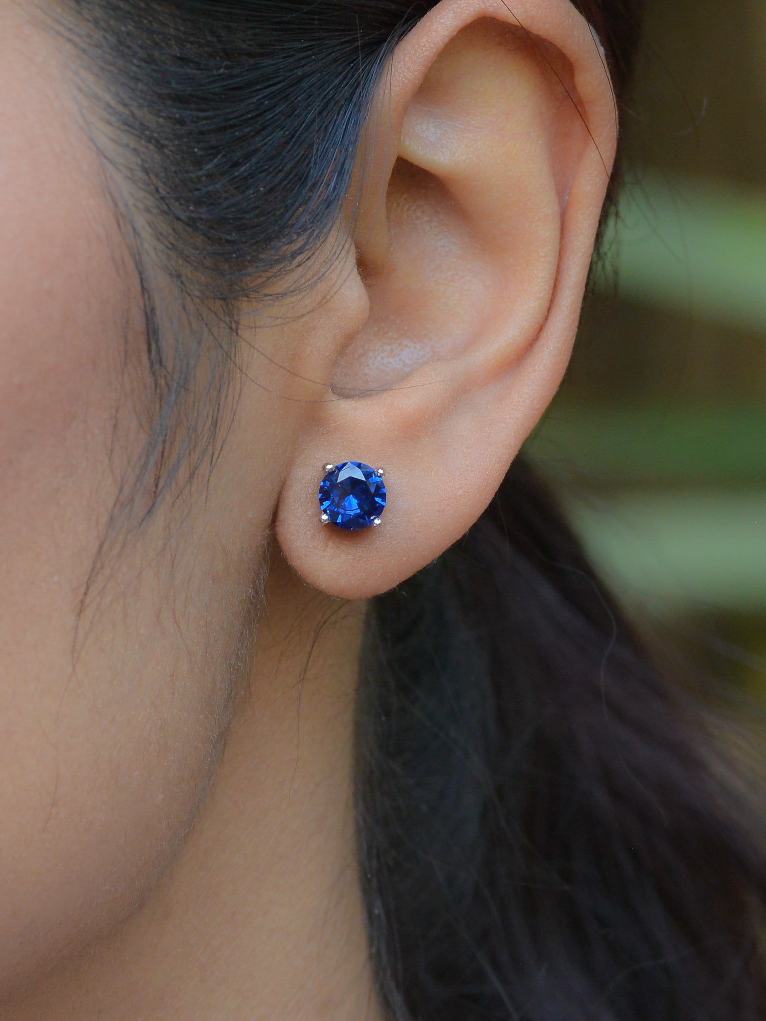 BLUE SAPPHIRE DAILY WEAR SOLITAIRE STUDS IN STERLING SILVER-2