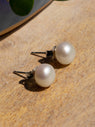 Peral Ear Stud for women