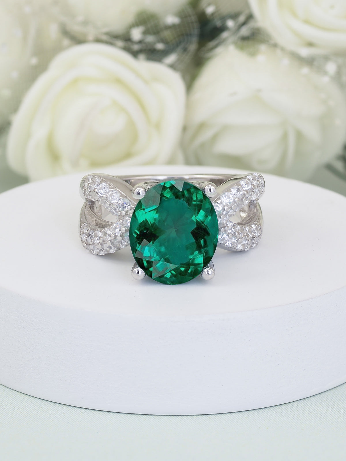 5 CARAT GREEN EMERALD PARTY RING FOR WOMEN-1