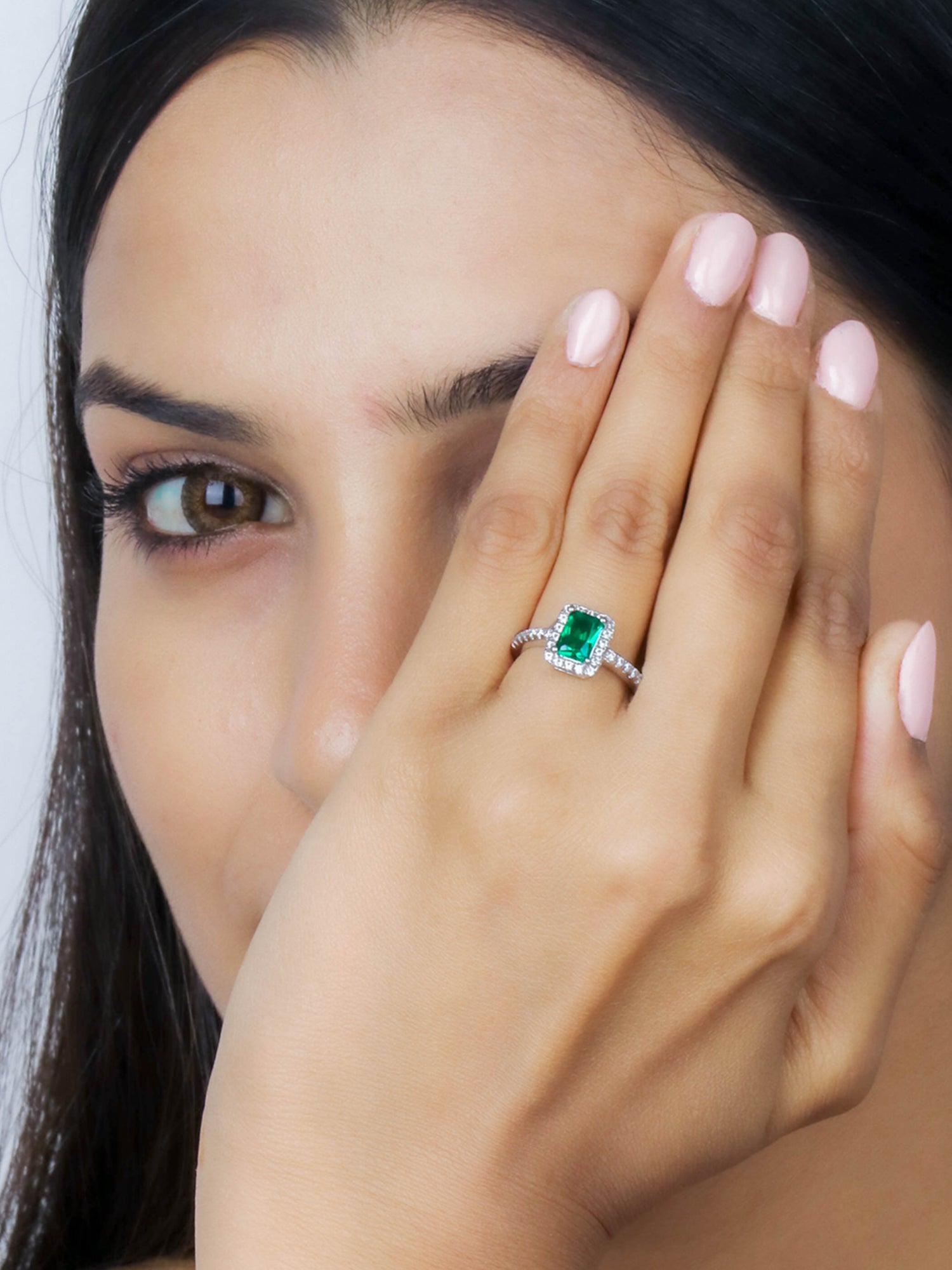 AMERICAN DIAMOND AND EMERALD PARTY RING-3