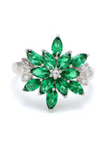 EMERALD FLOWER RING IN SILVER