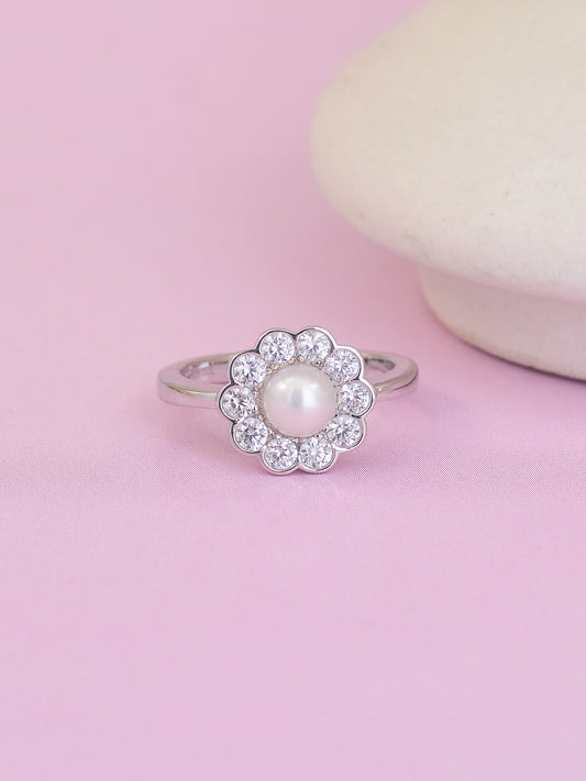 SILVER PEARL FLOWER RING