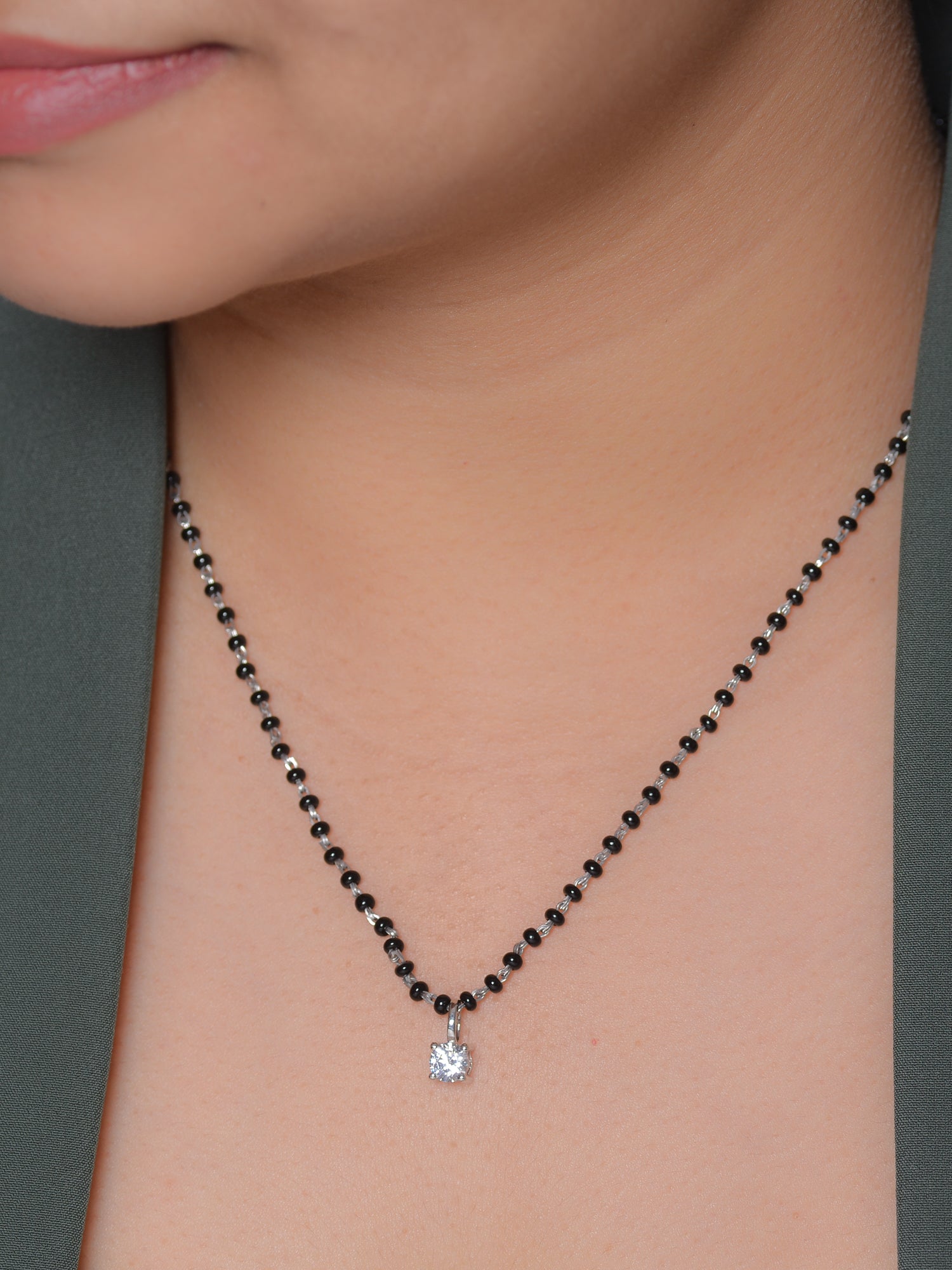 1 CARAT SOLITAIRE DAILY WEAR MANGALSUTRA-2
