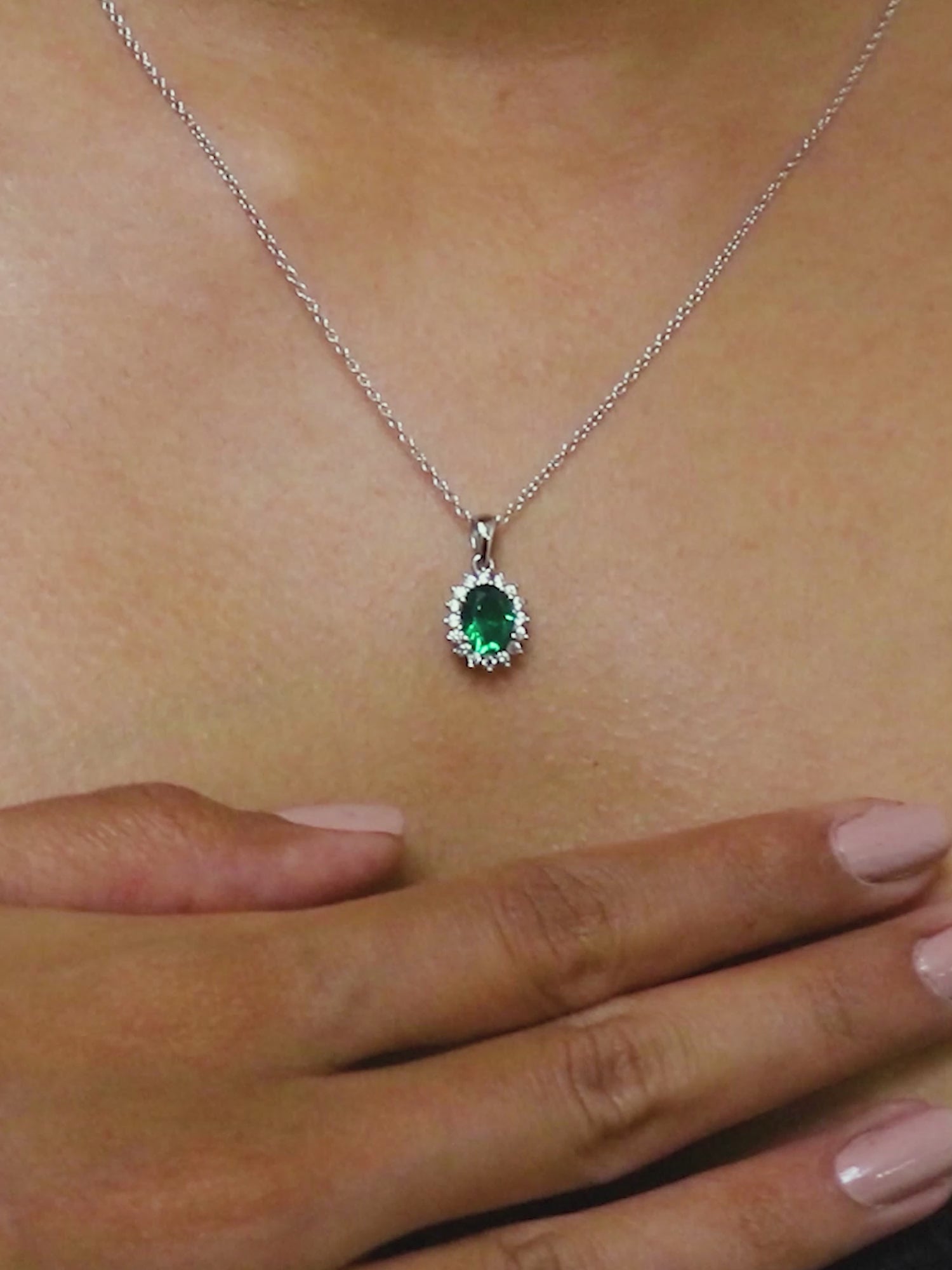 STERLING SILVER GREEN EMERALD HALO OVAL PENDANT